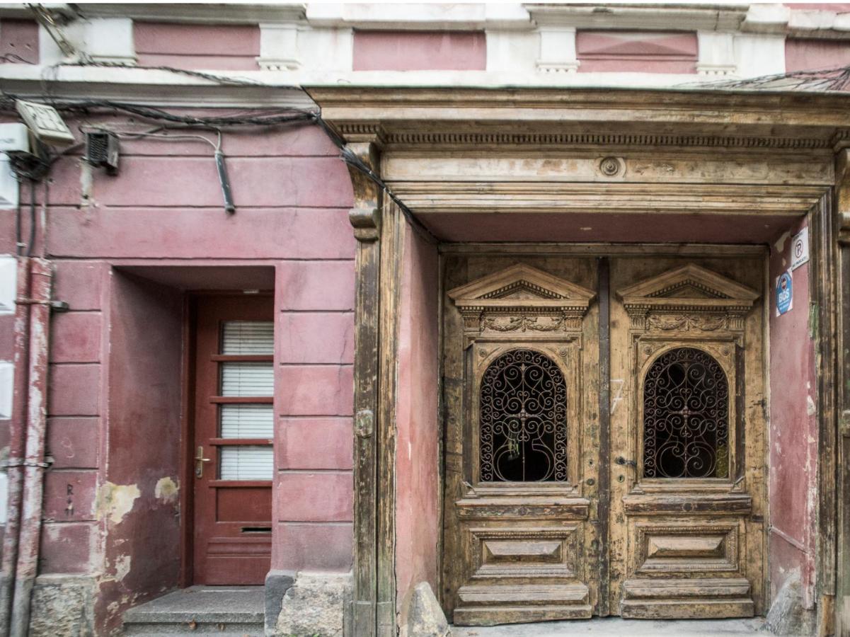 Anno 1800 Apartment Bistrita  Exterior photo